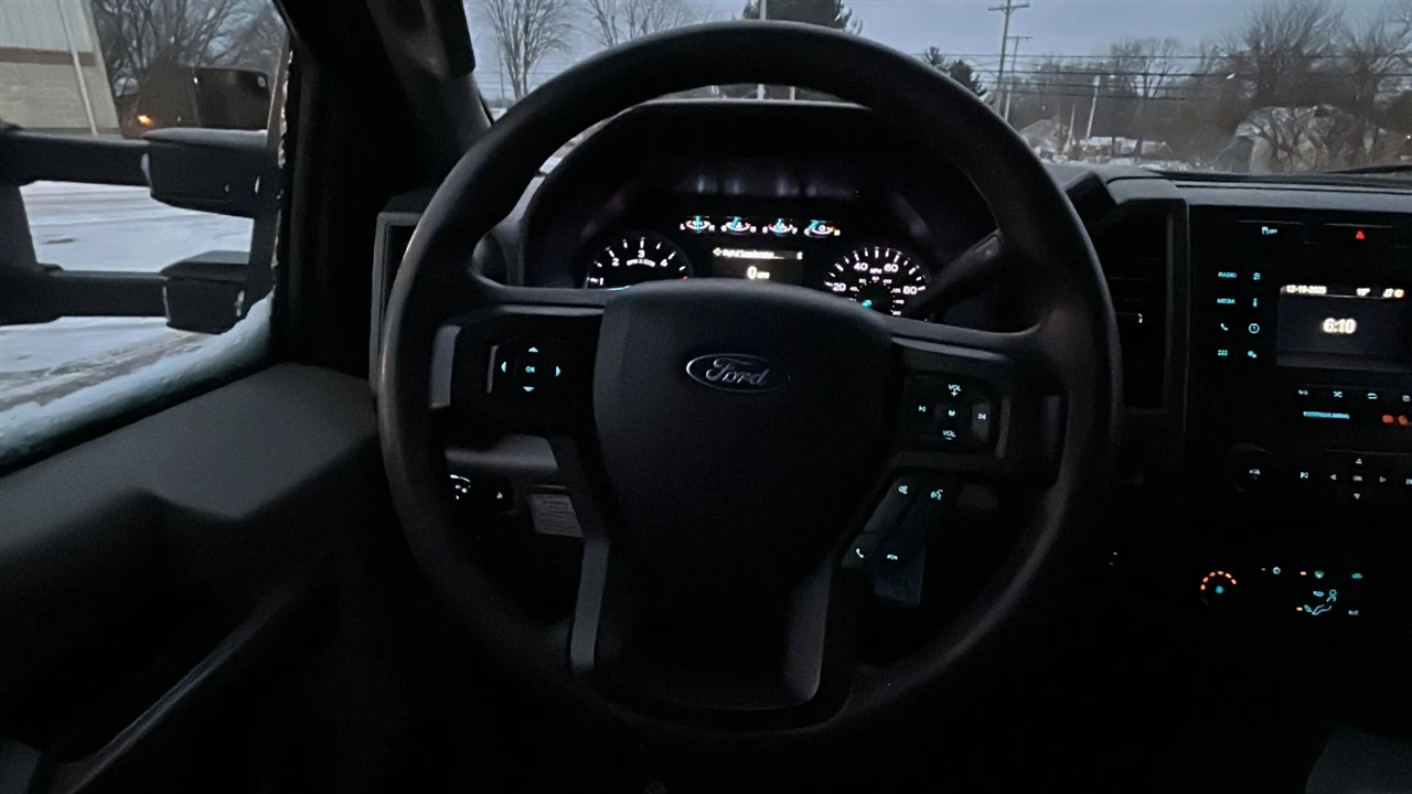 Ford F-450 SD Crew Cab DRW 2WD 2021