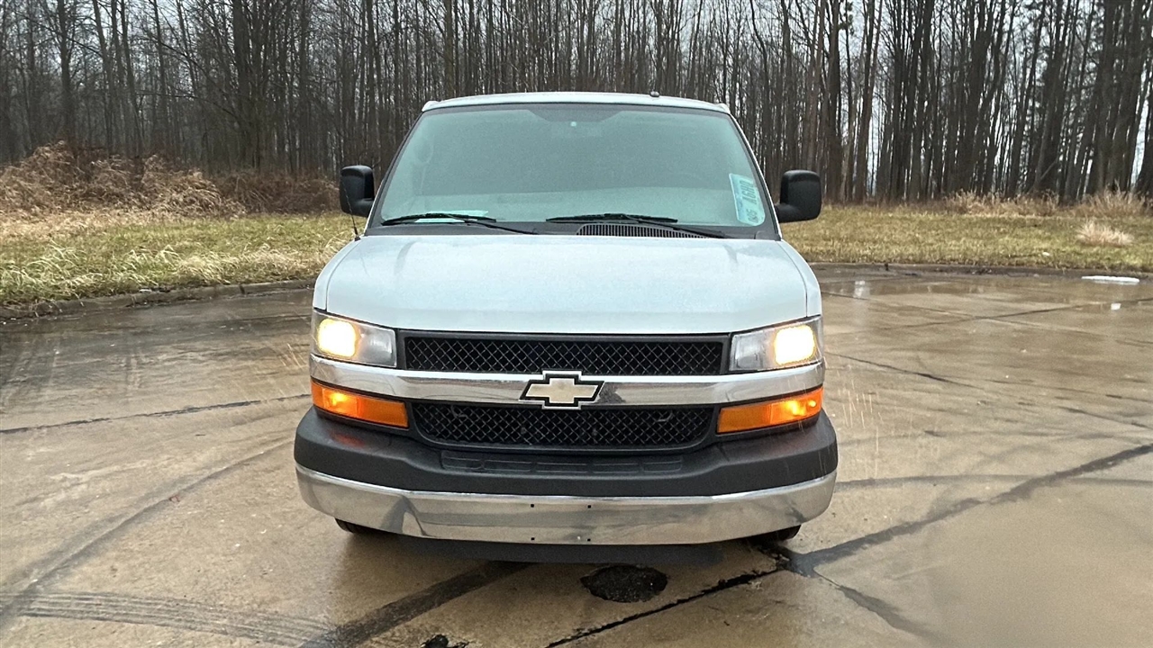 Chevrolet Express LT 3500 Extended 2012