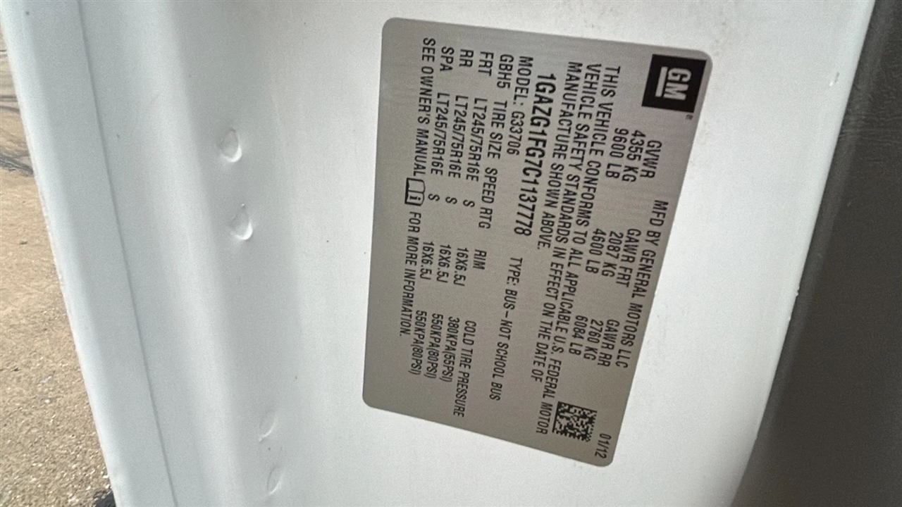 Chevrolet Express LT 3500 Extended 2012