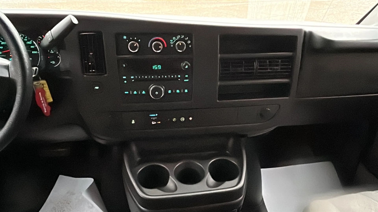 Chevrolet Express LT 3500 Extended 2012