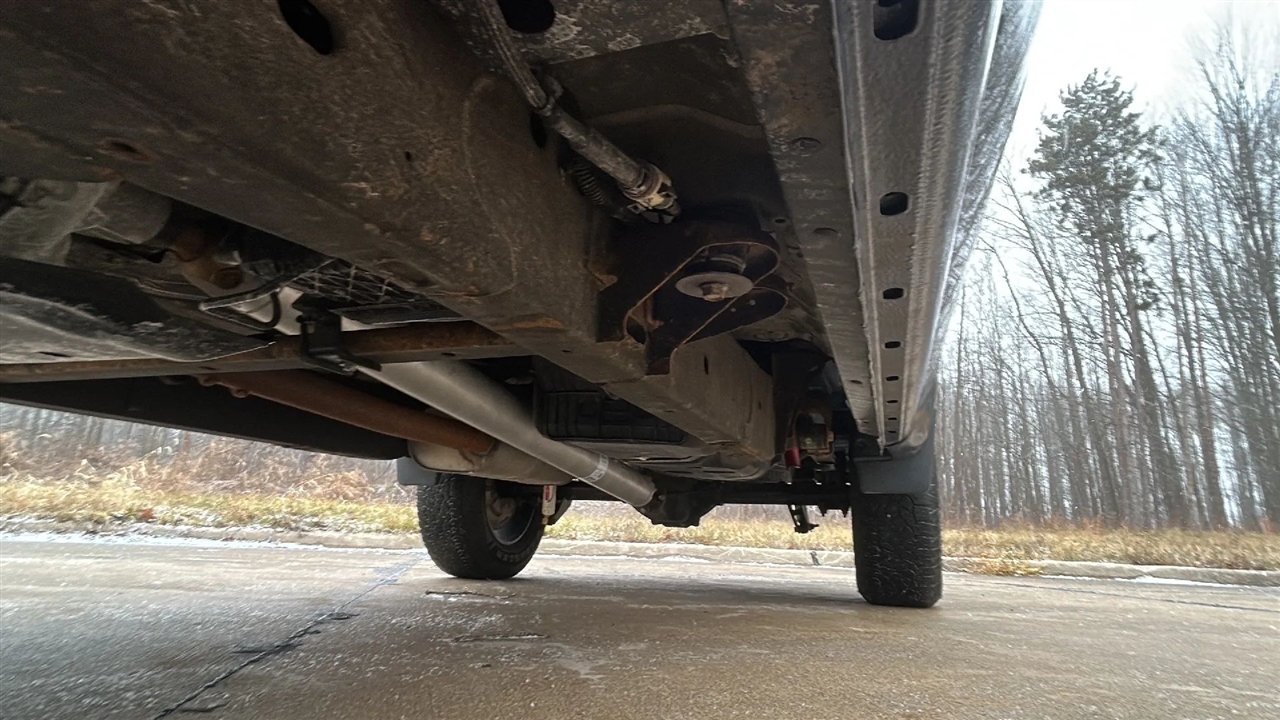 Chevrolet Silverado 1500 Custom Trail Boss Crew Cab Long Box 4WD 2020