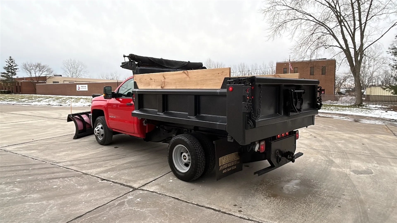 Chevrolet Silverado 3500HD Work Truck Long Box 4WD 2017