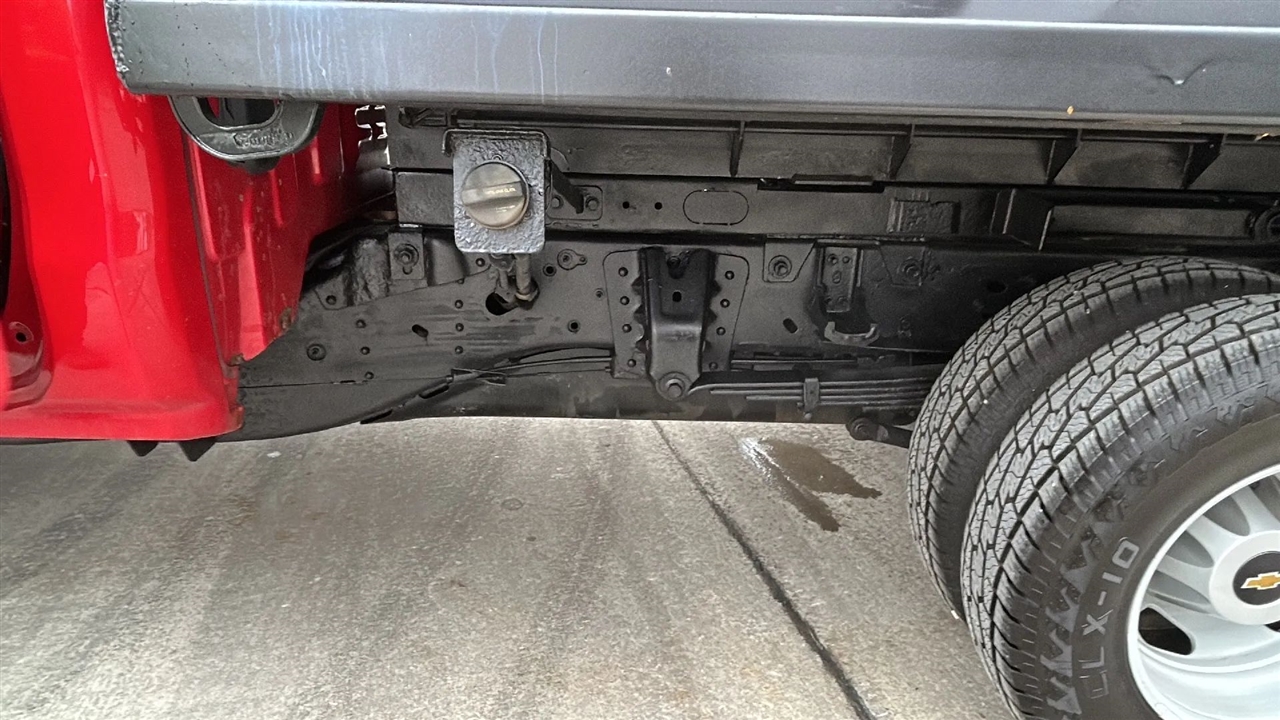 Chevrolet Silverado 3500HD Work Truck Long Box 4WD 2017