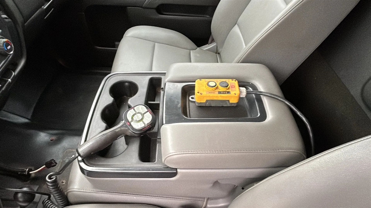 Chevrolet Silverado 3500HD Work Truck Long Box 4WD 2017