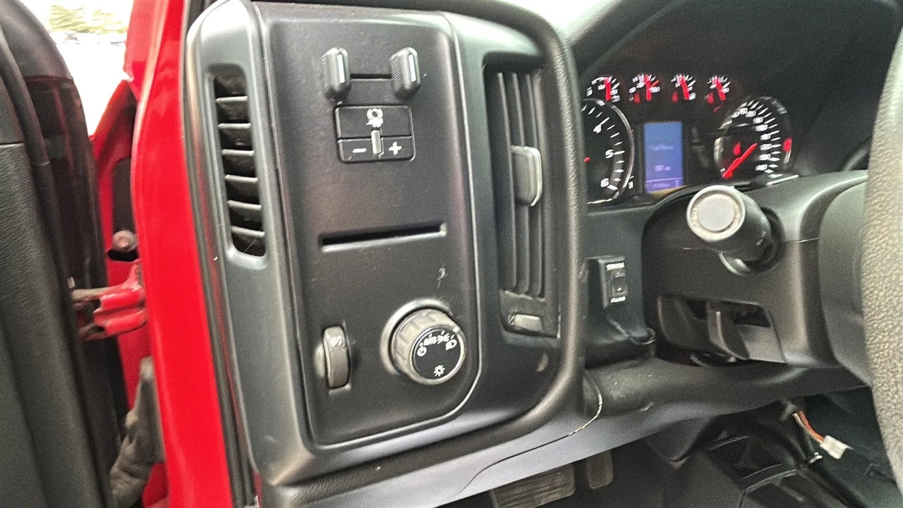 Chevrolet Silverado 3500HD Work Truck Long Box 4WD 2017