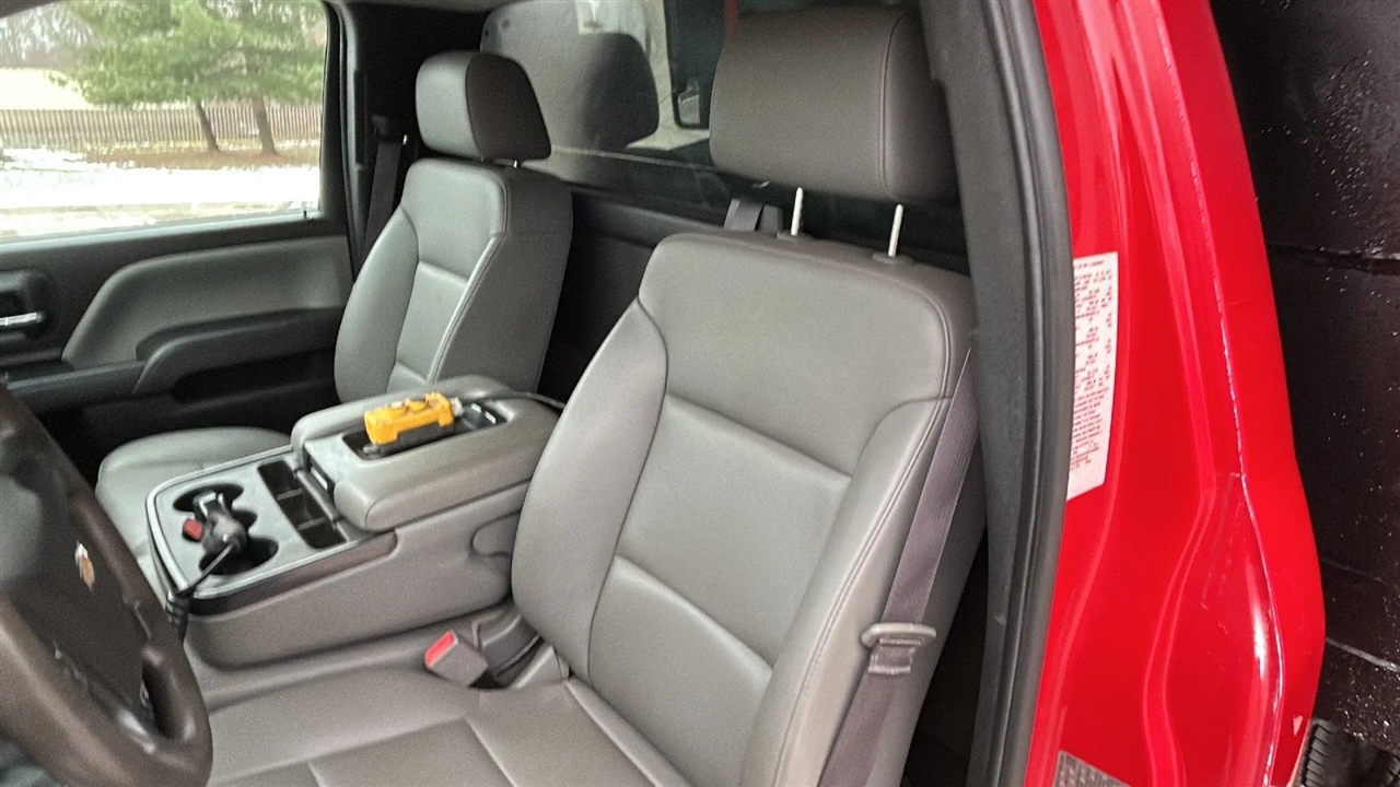 Chevrolet Silverado 3500HD Work Truck Long Box 4WD 2017