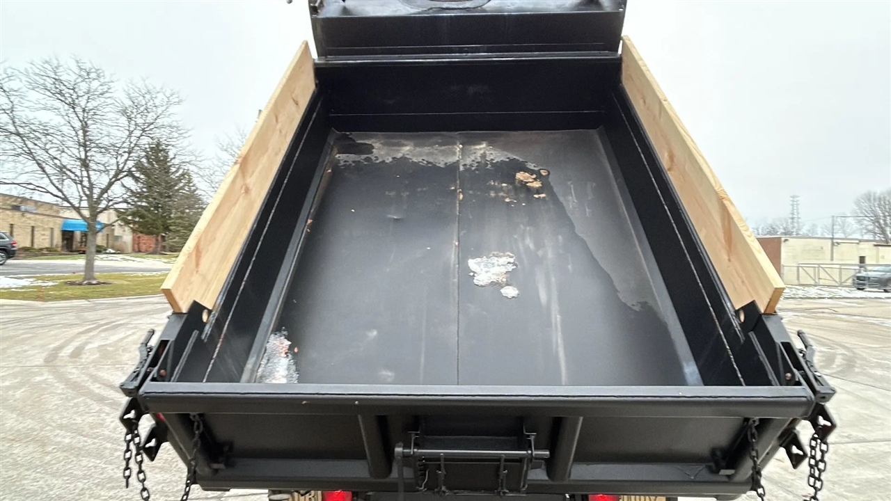 Chevrolet Silverado 3500HD Work Truck Long Box 4WD 2017