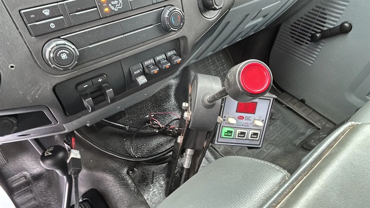 Ford F-450 SD Regular Cab DRW 4WD 2013