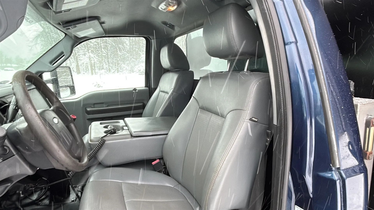 Ford F-450 SD Regular Cab DRW 4WD 2013