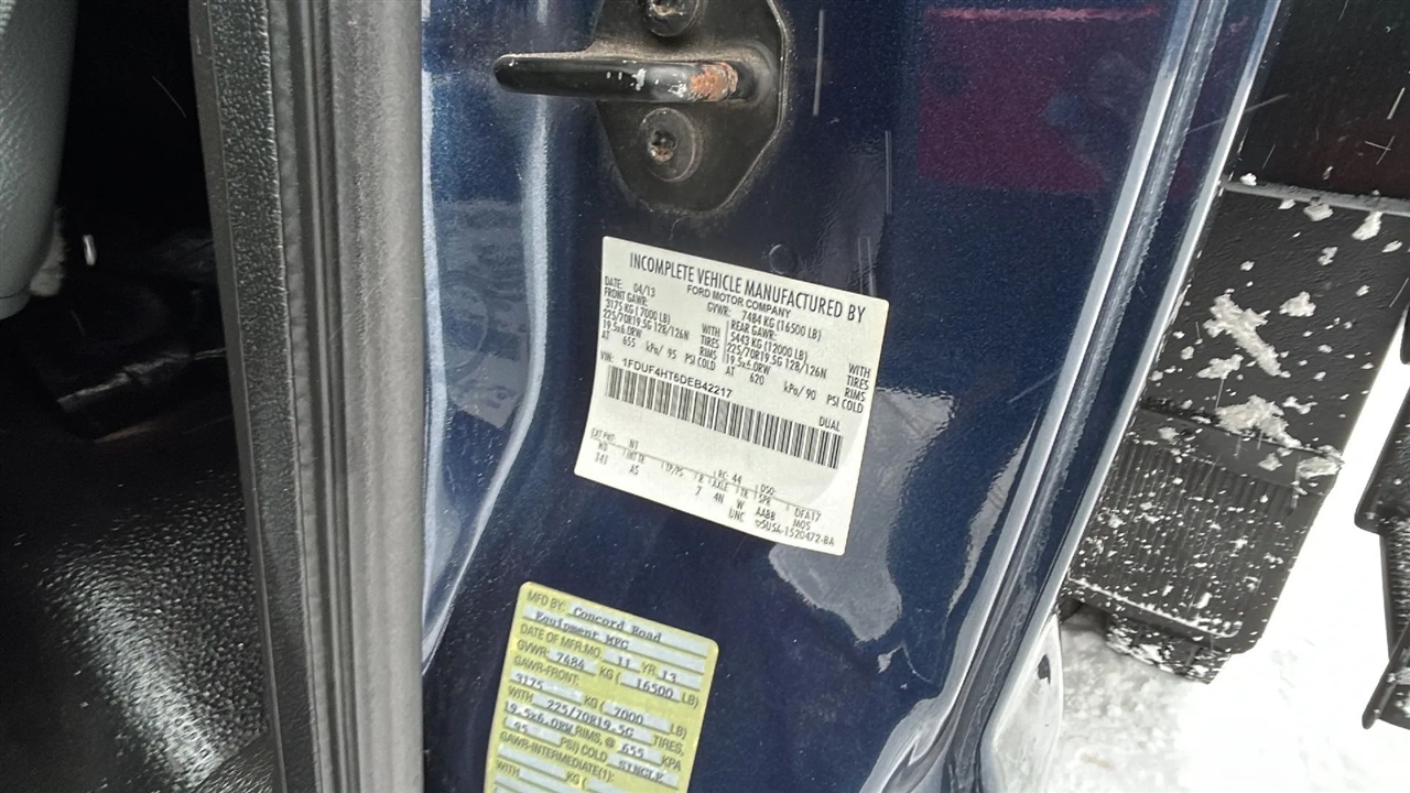 Ford F-450 SD Regular Cab DRW 4WD 2013