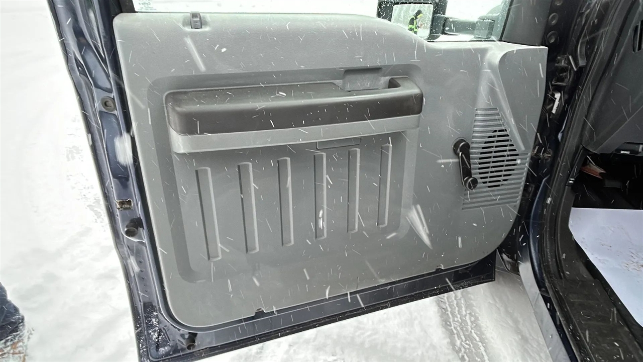 Ford F-450 SD Regular Cab DRW 4WD 2013