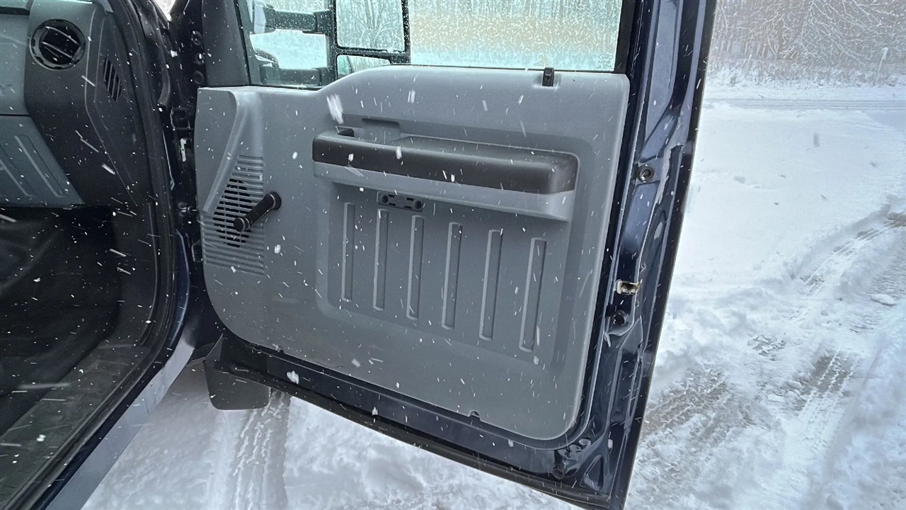 Ford F-450 SD Regular Cab DRW 4WD 2013