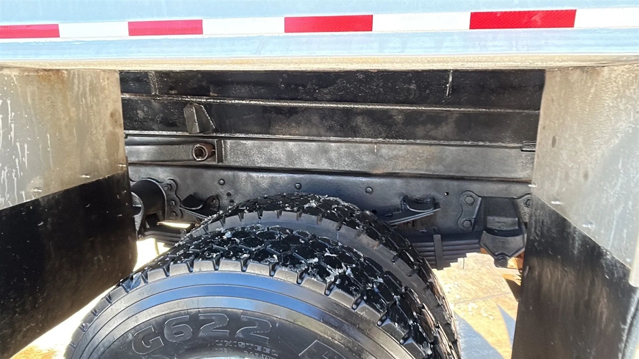 Ford F-750 Regular Cab 2WD DRW 2000