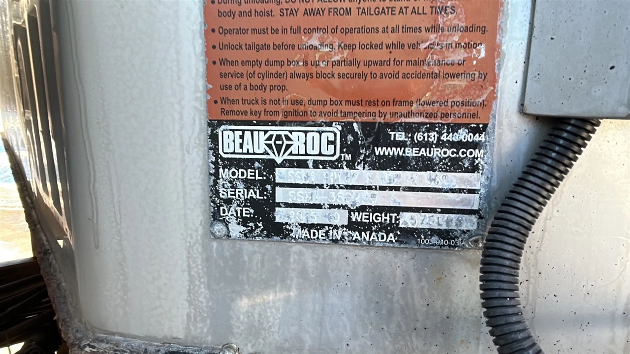 Ford F-750 Regular Cab 2WD DRW 2000