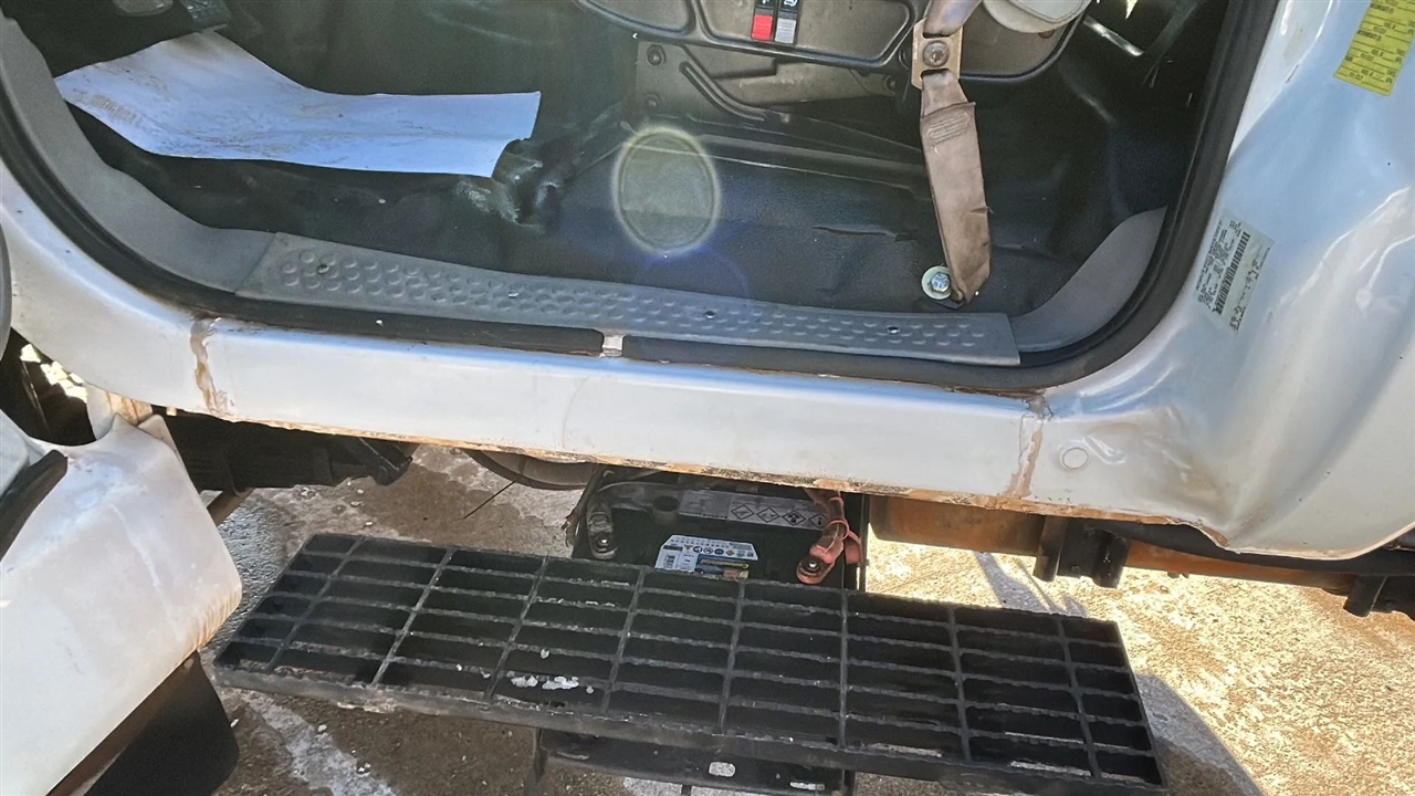 Ford F-750 Regular Cab 2WD DRW 2000