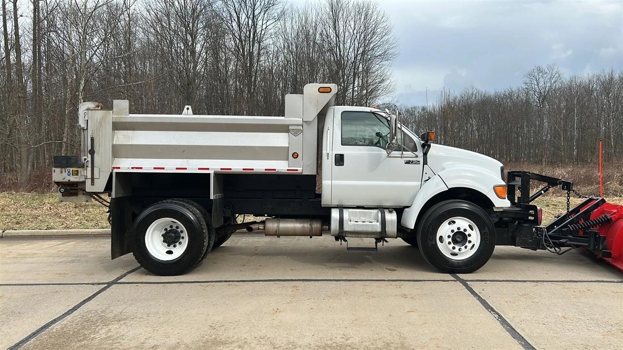 Ford F-750 Regular Cab 2WD DRW 2000