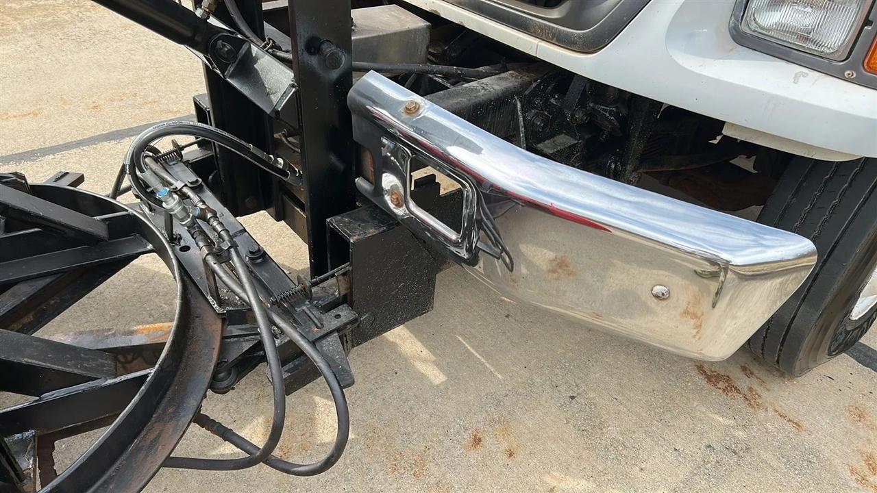 Ford F-750 Regular Cab 2WD DRW 2000