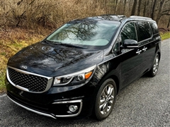 2016 Kia Sedona 