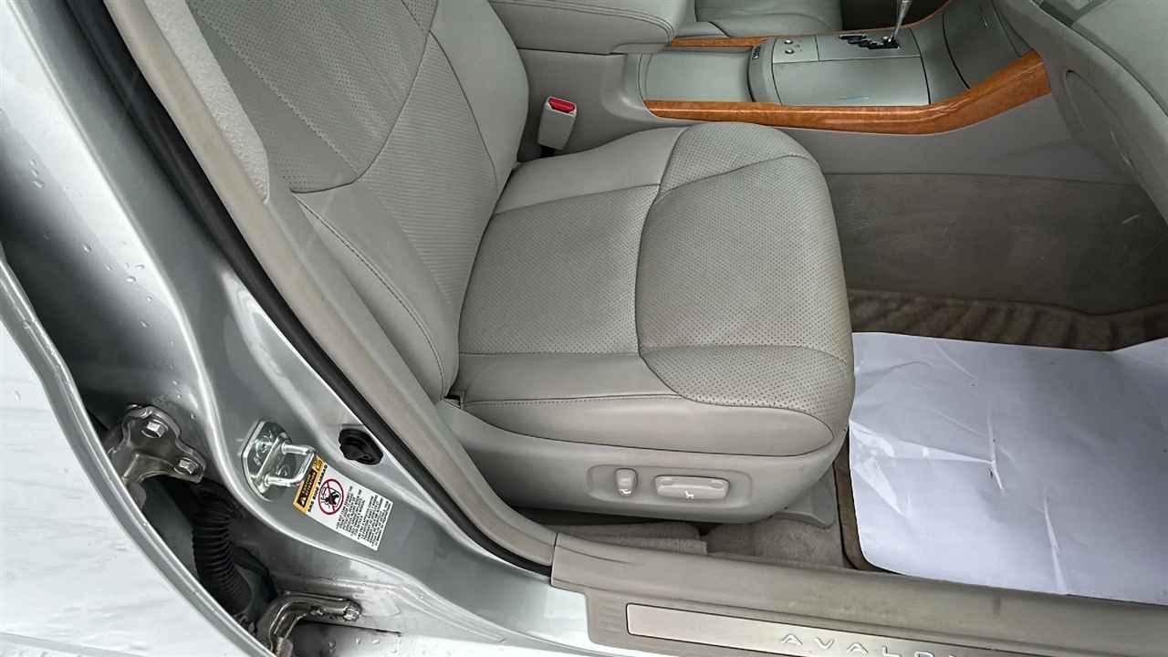 Toyota Avalon Limited 2007