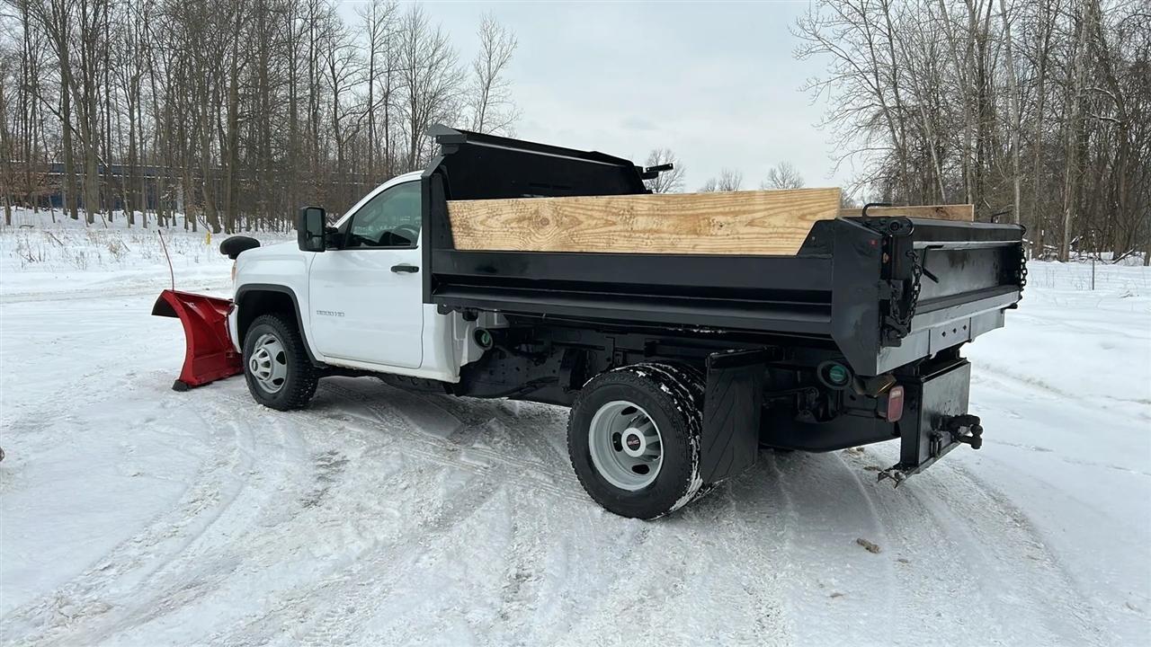 GMC Sierra 3500HD Base Long Box 4WD 2015