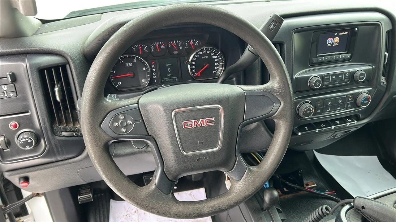 GMC Sierra 3500HD Base Long Box 4WD 2015
