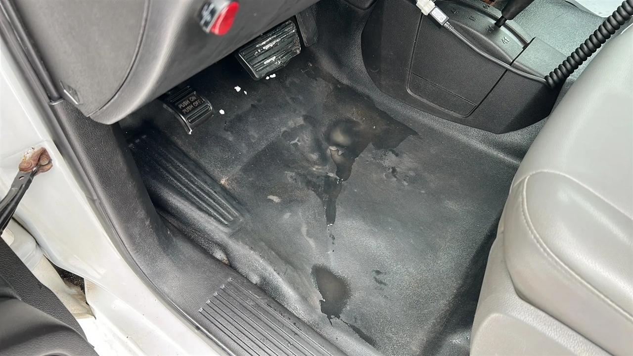 GMC Sierra 3500HD Base Long Box 4WD 2015