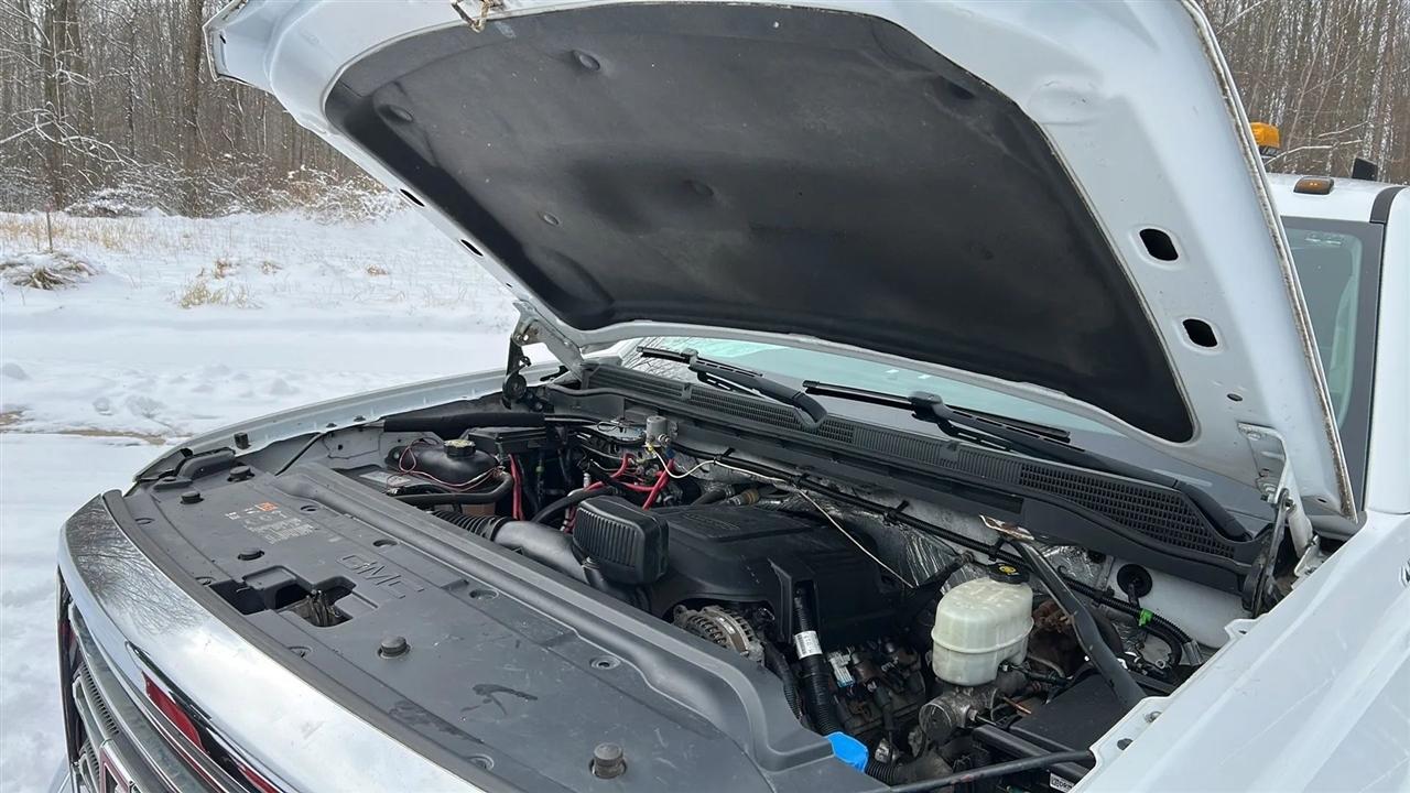 GMC Sierra 3500HD Base Long Box 4WD 2016