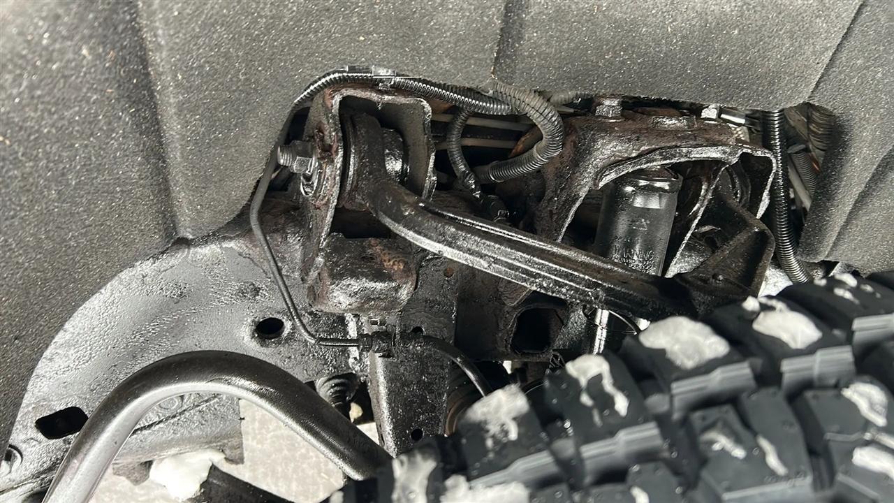 GMC Sierra 3500HD Base Long Box 4WD 2016