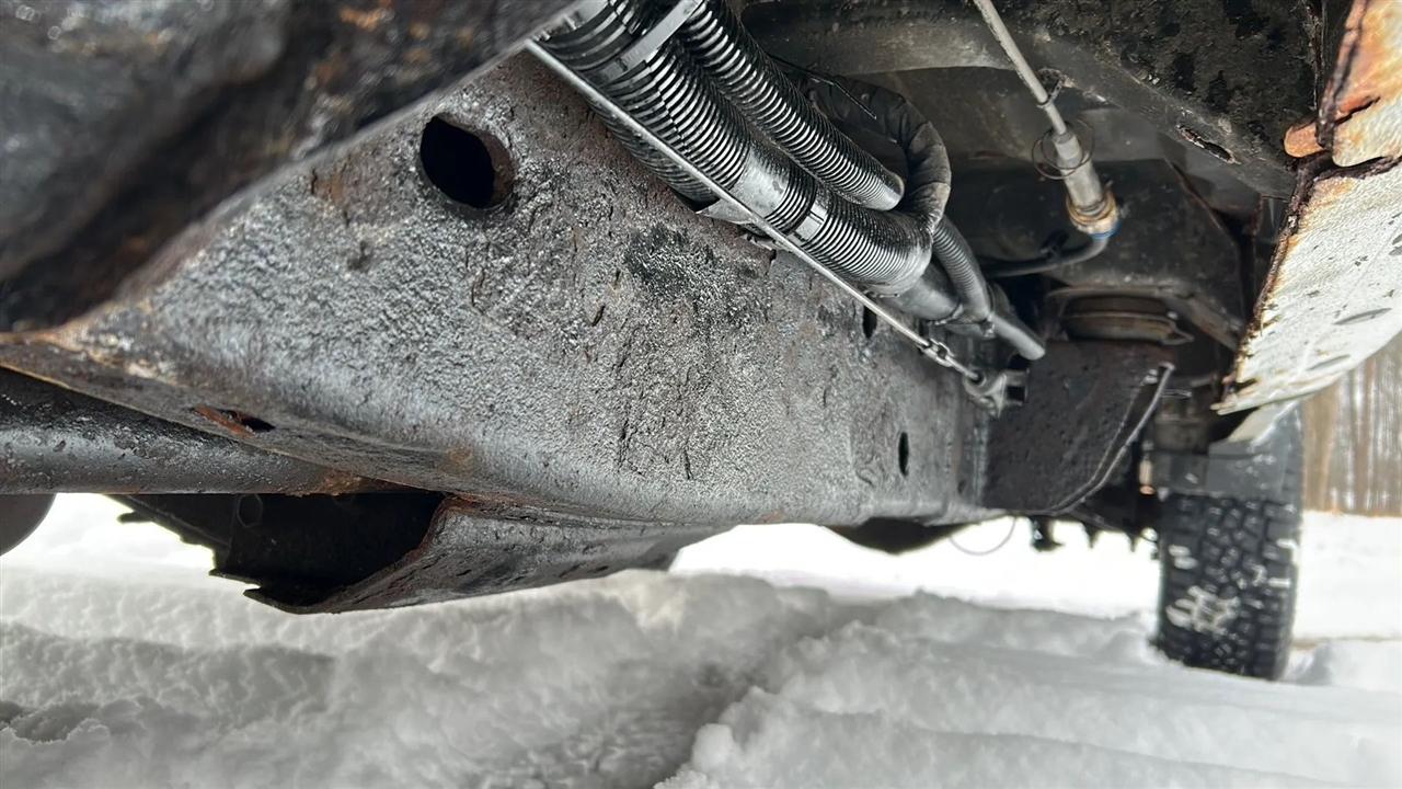 GMC Sierra 3500HD Base Long Box 4WD 2016