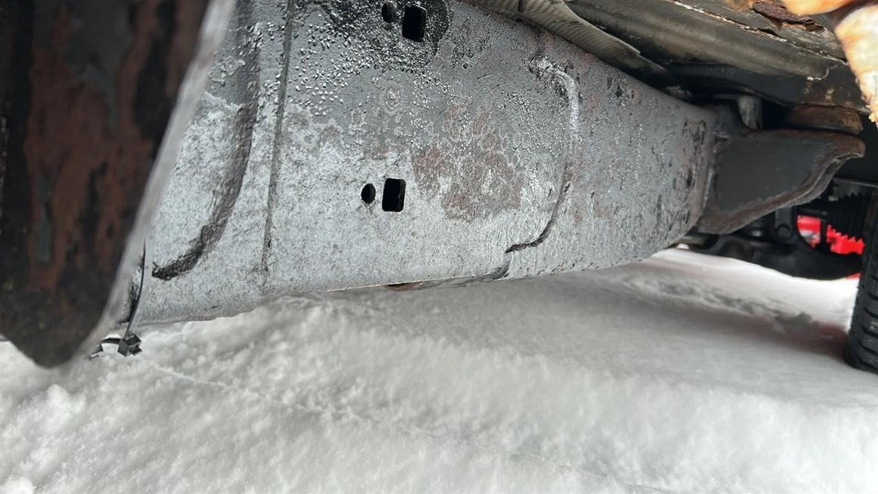 GMC Sierra 3500HD Base Long Box 4WD 2016