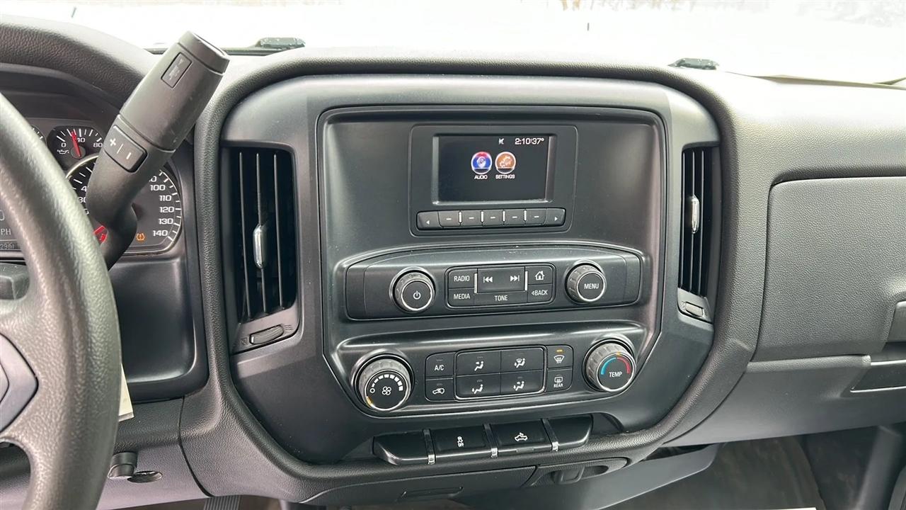 GMC Sierra 3500HD Base Long Box 4WD 2016