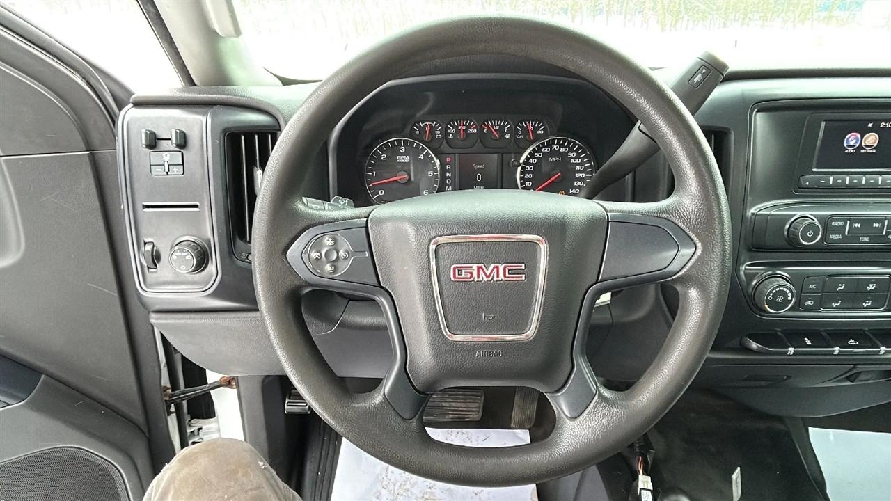 GMC Sierra 3500HD Base Long Box 4WD 2016