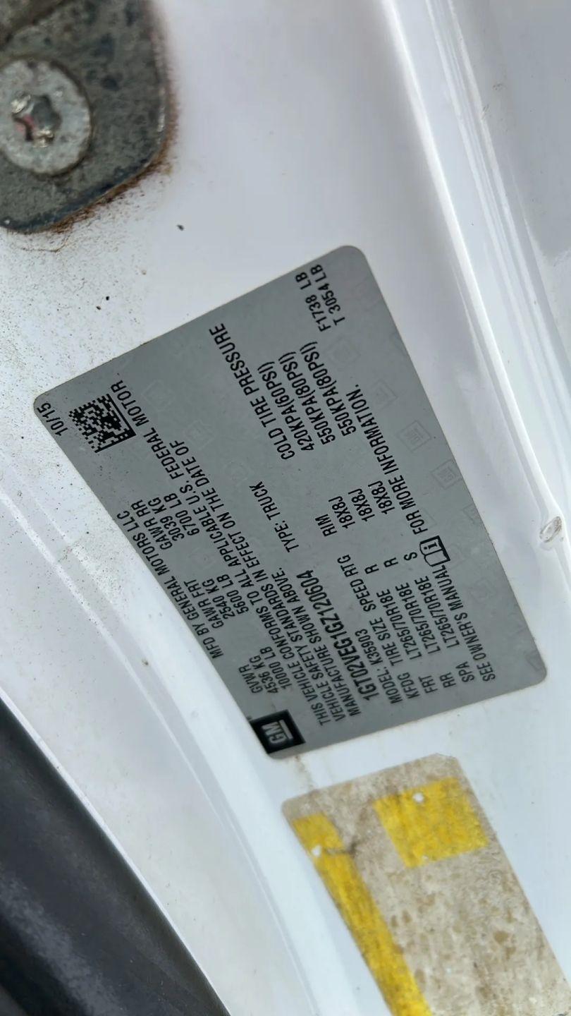 GMC Sierra 3500HD Base Long Box 4WD 2016