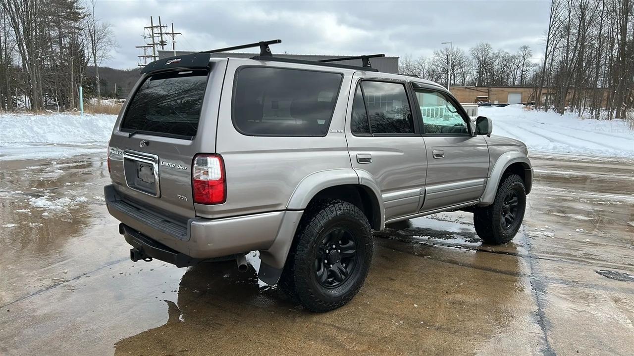 Toyota 4Runner Limited 4WD 2002