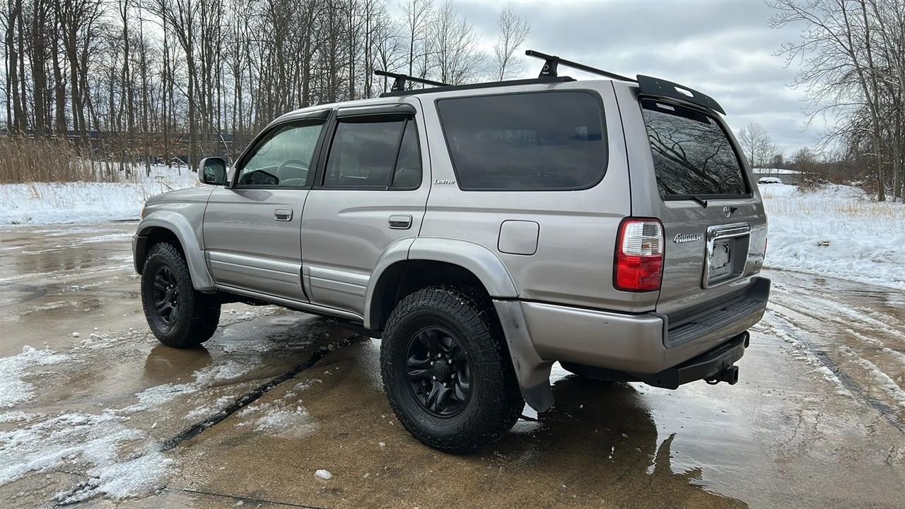 Toyota 4Runner Limited 4WD 2002