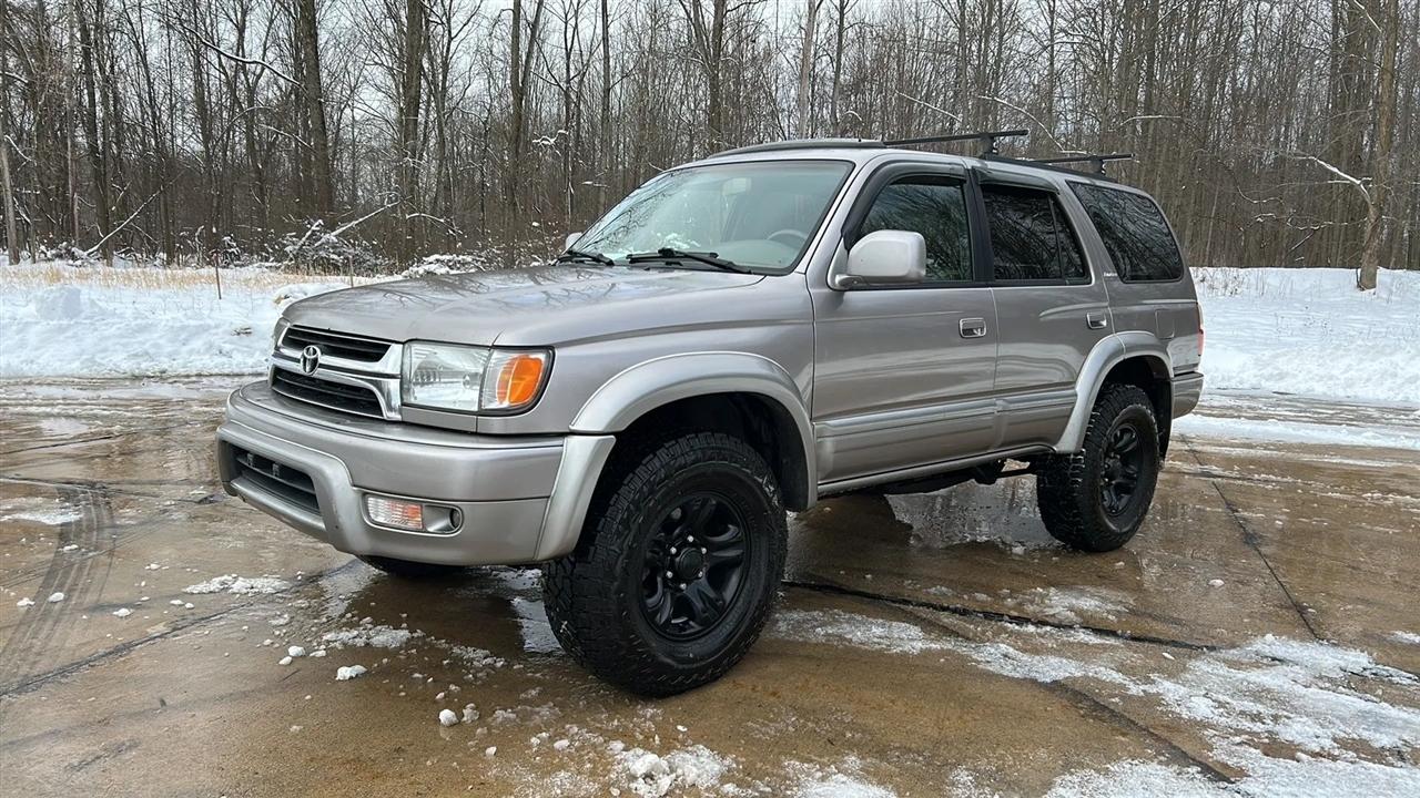 Toyota 4Runner Limited 4WD 2002