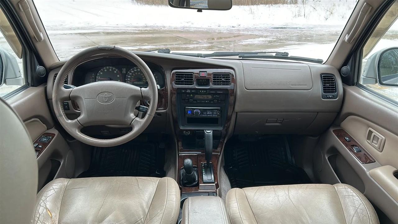 Toyota 4Runner Limited 4WD 2002