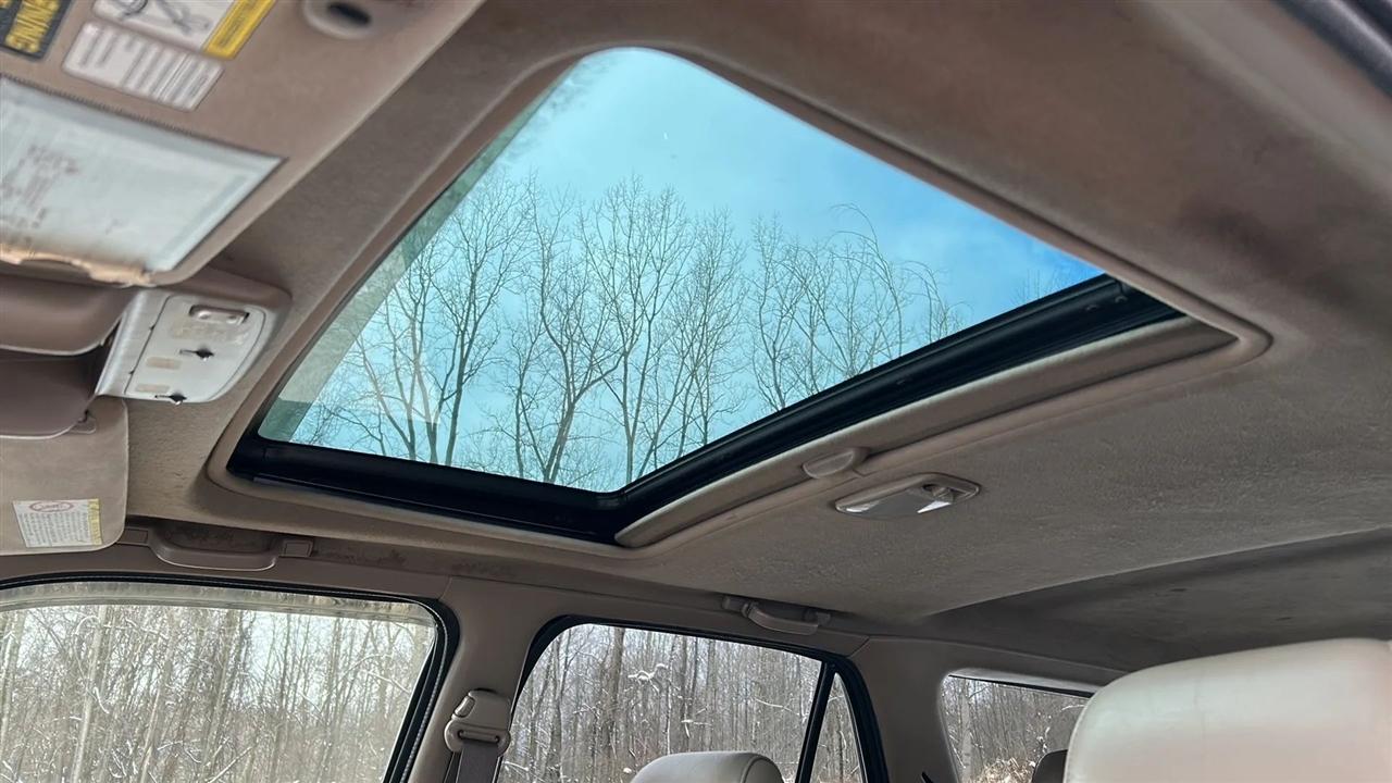 Toyota 4Runner Limited 4WD 2002