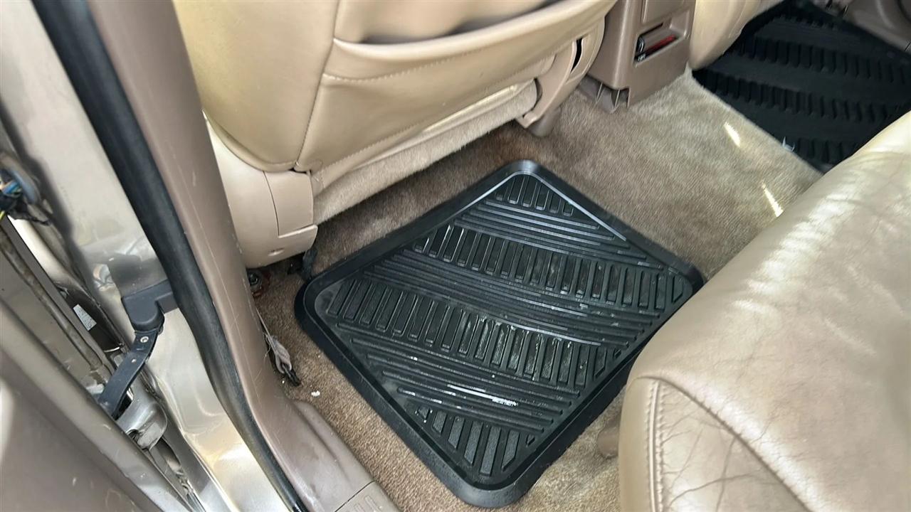 Toyota 4Runner Limited 4WD 2002