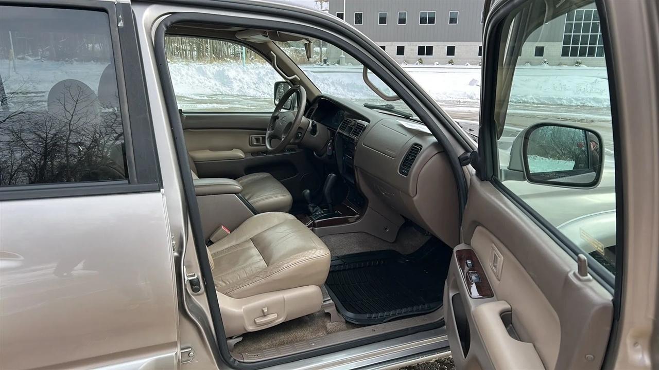 Toyota 4Runner Limited 4WD 2002