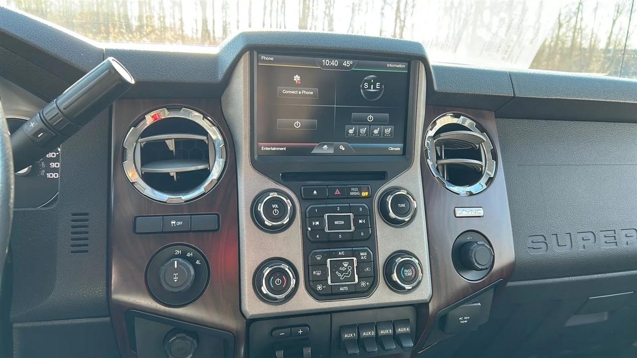 Ford F-250 SD Lariat SuperCab 4WD 2015