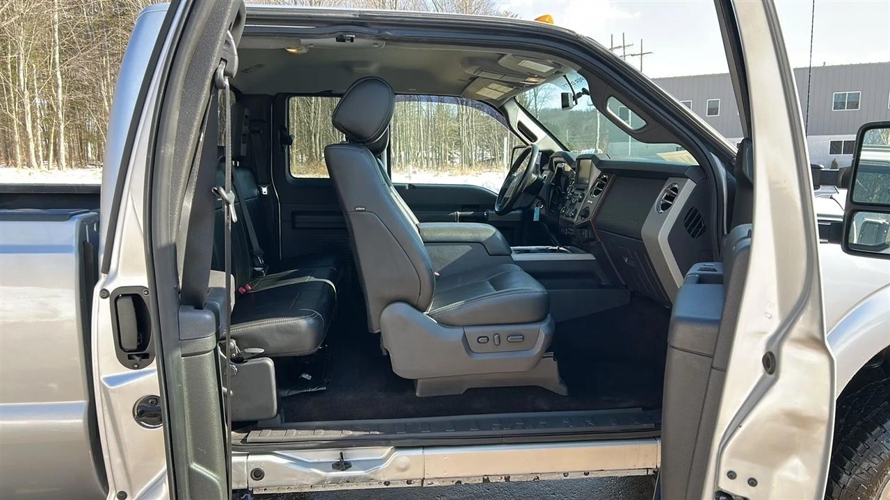 Ford F-250 SD Lariat SuperCab 4WD 2015