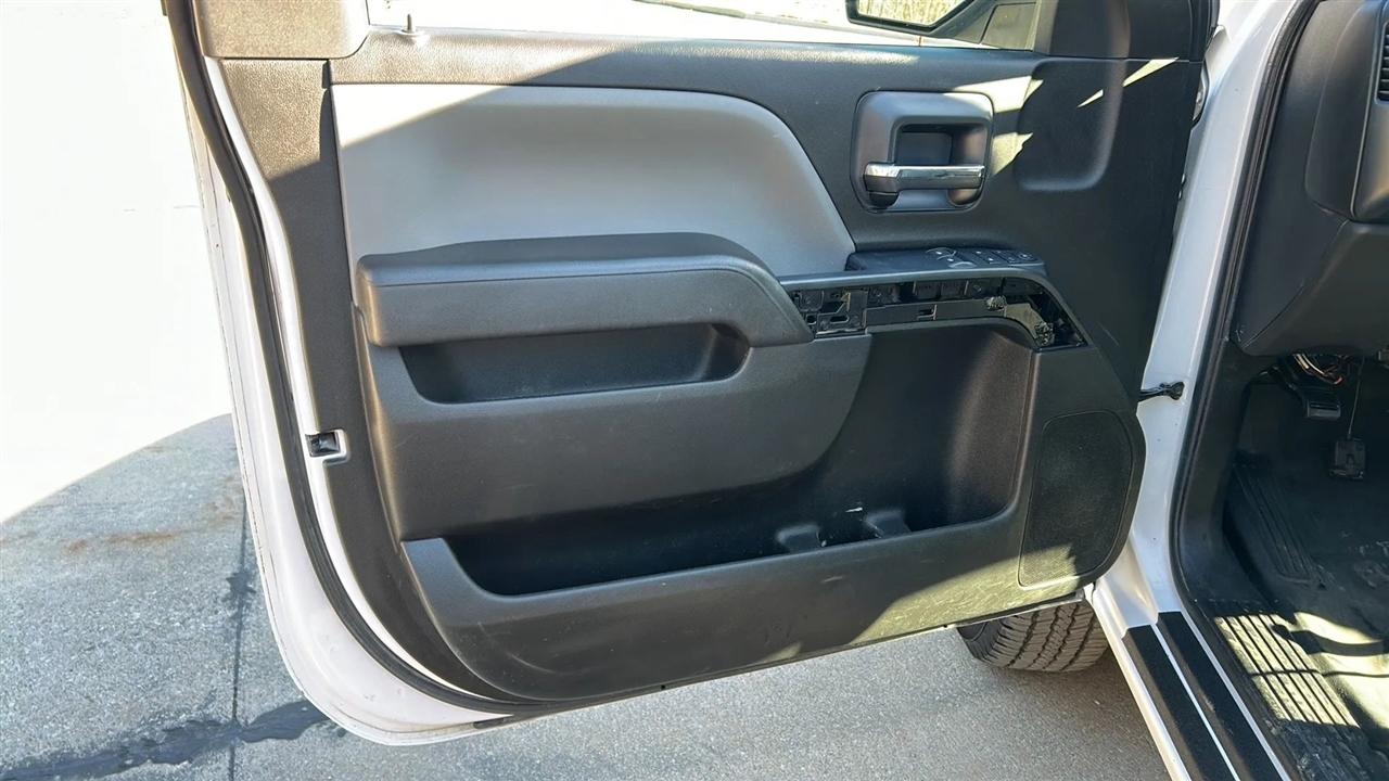 GMC Sierra 2500HD Base Long Box 4WD 2018