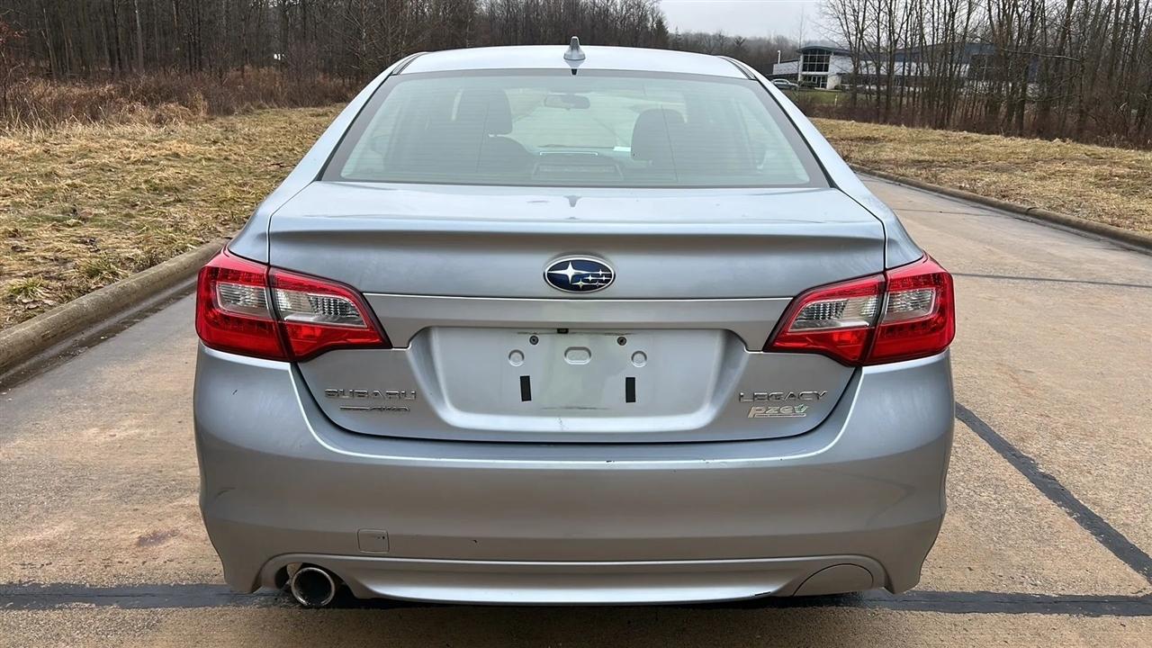 Subaru Legacy 2.5i Premium 2017