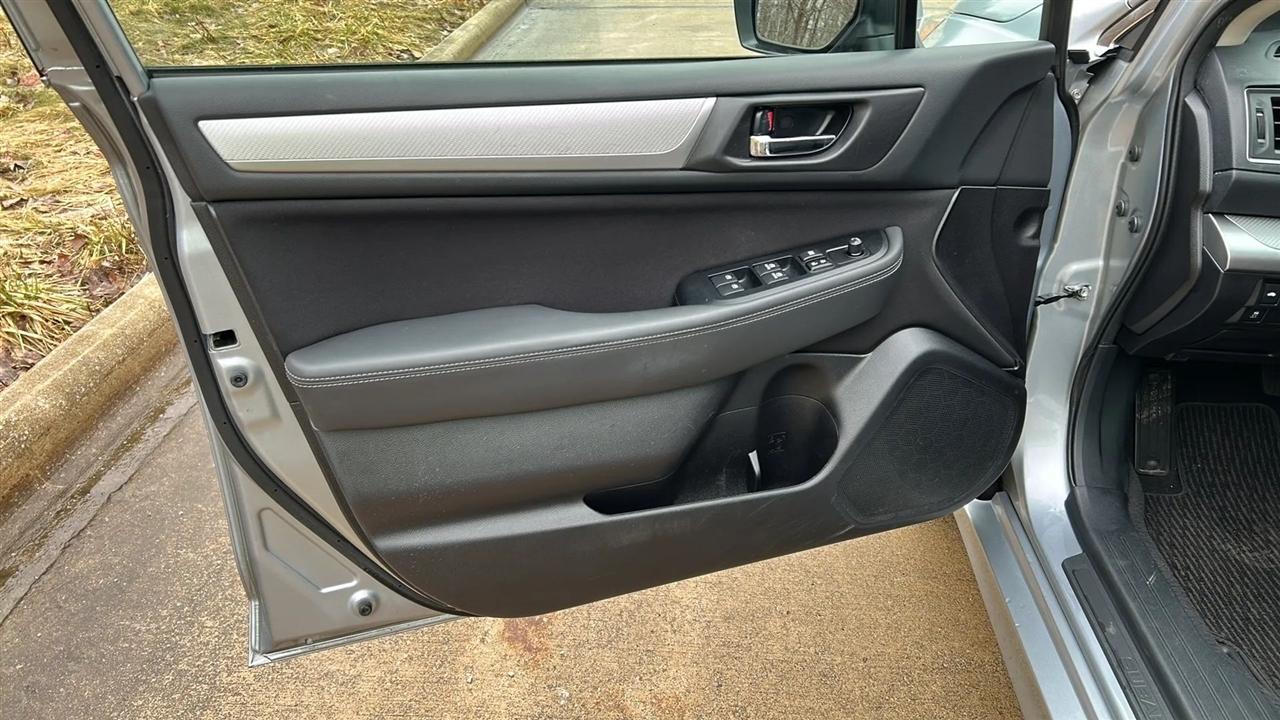 Subaru Legacy 2.5i Premium 2017