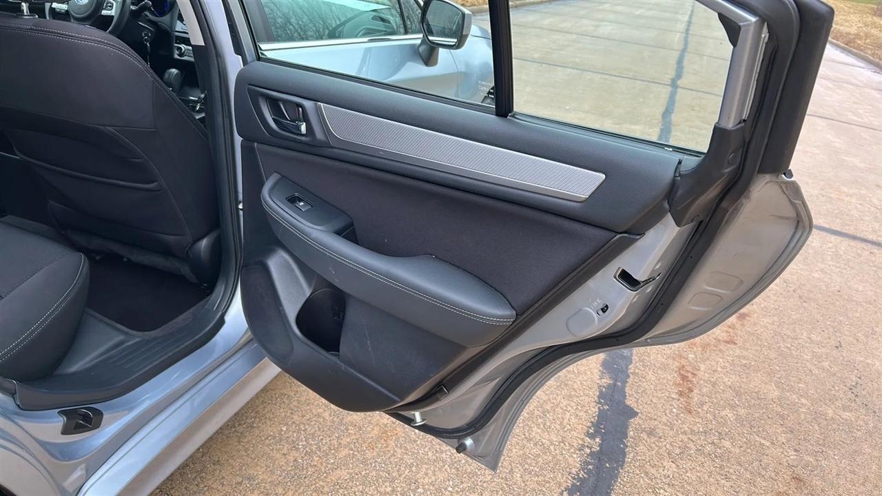 Subaru Legacy 2.5i Premium 2017