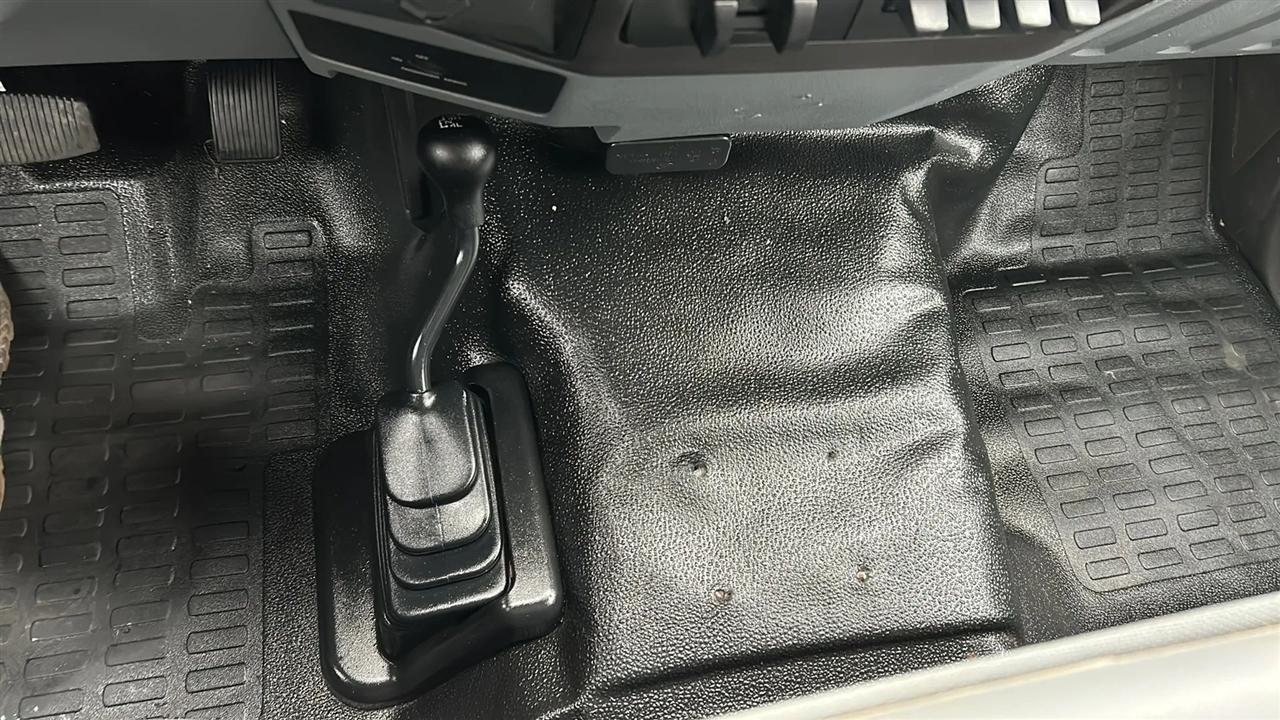 Ford F-350 SD XL DRW 4WD 2015