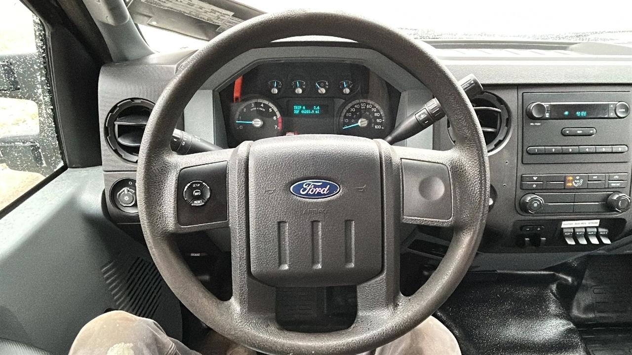 Ford F-350 SD XL DRW 4WD 2015