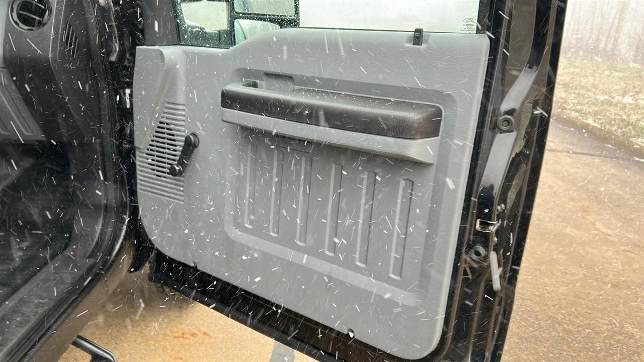 Ford F-350 SD XL DRW 4WD 2015