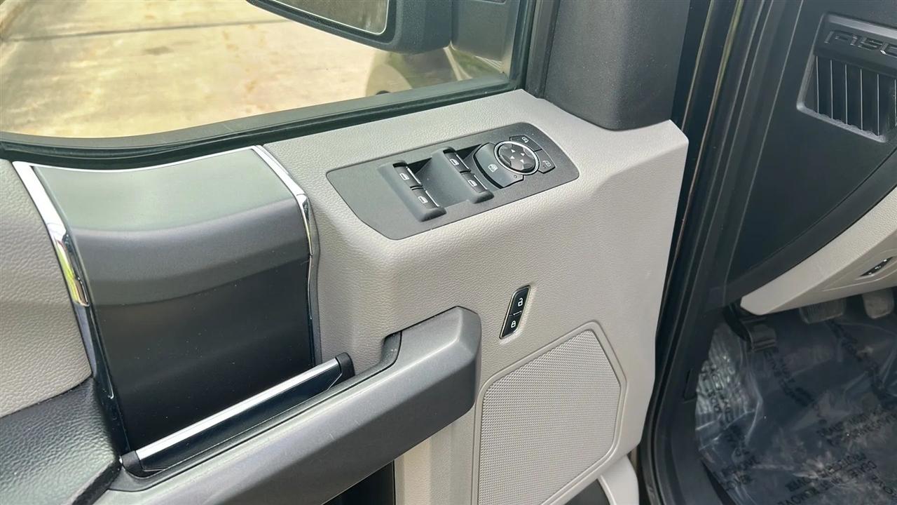 Ford F-150 XLT SuperCrew 6.5-ft. Bed 4WD 2016